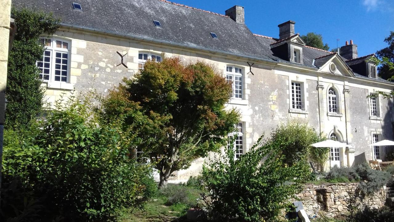Bed and Breakfast Manoir De La Fontaine Du Chene Coutures  Exteriér fotografie