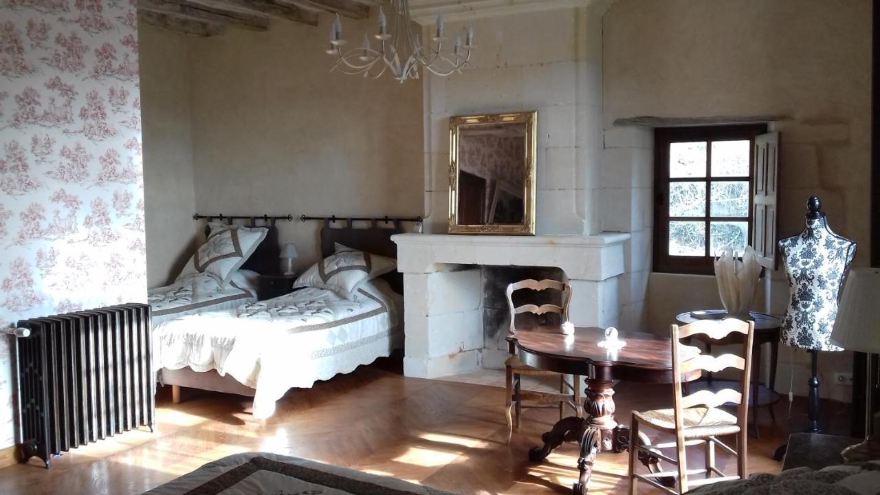 Bed and Breakfast Manoir De La Fontaine Du Chene Coutures  Exteriér fotografie